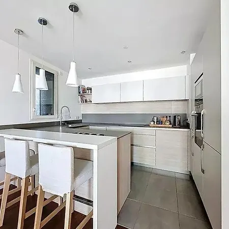 Luxe A 5 Minutes Des Champs-elysees *